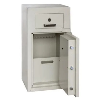 Coffre de dépôt Chubbsafes Rhino Mk II DT M-75 porte ouverte, vue de l’intérieur sous le tiroir de dépôt
