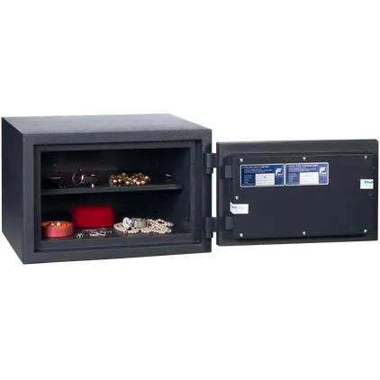 Intérieur du coffre-fort Chubbsafes HomeSafe S2 30P M-20, porte ouverte